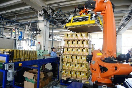 Chine Complètement robotique dangereux de machines d'emballage de manipulation matérielle/opération facile semi automatique fournisseur